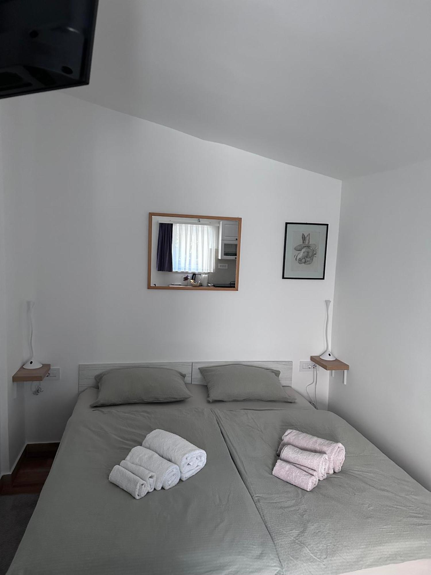 PUY Lux Apartments In Downtown מראה חיצוני תמונה
