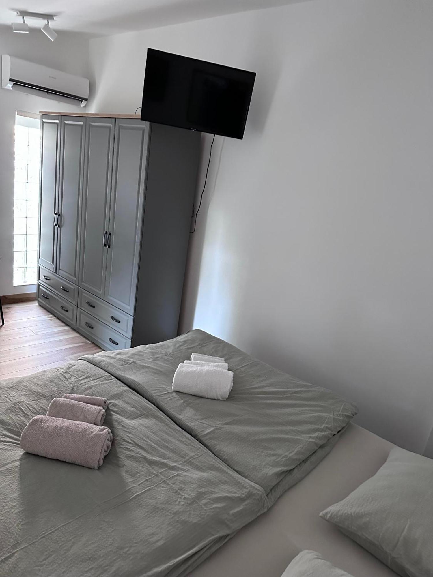 PUY Lux Apartments In Downtown מראה חיצוני תמונה